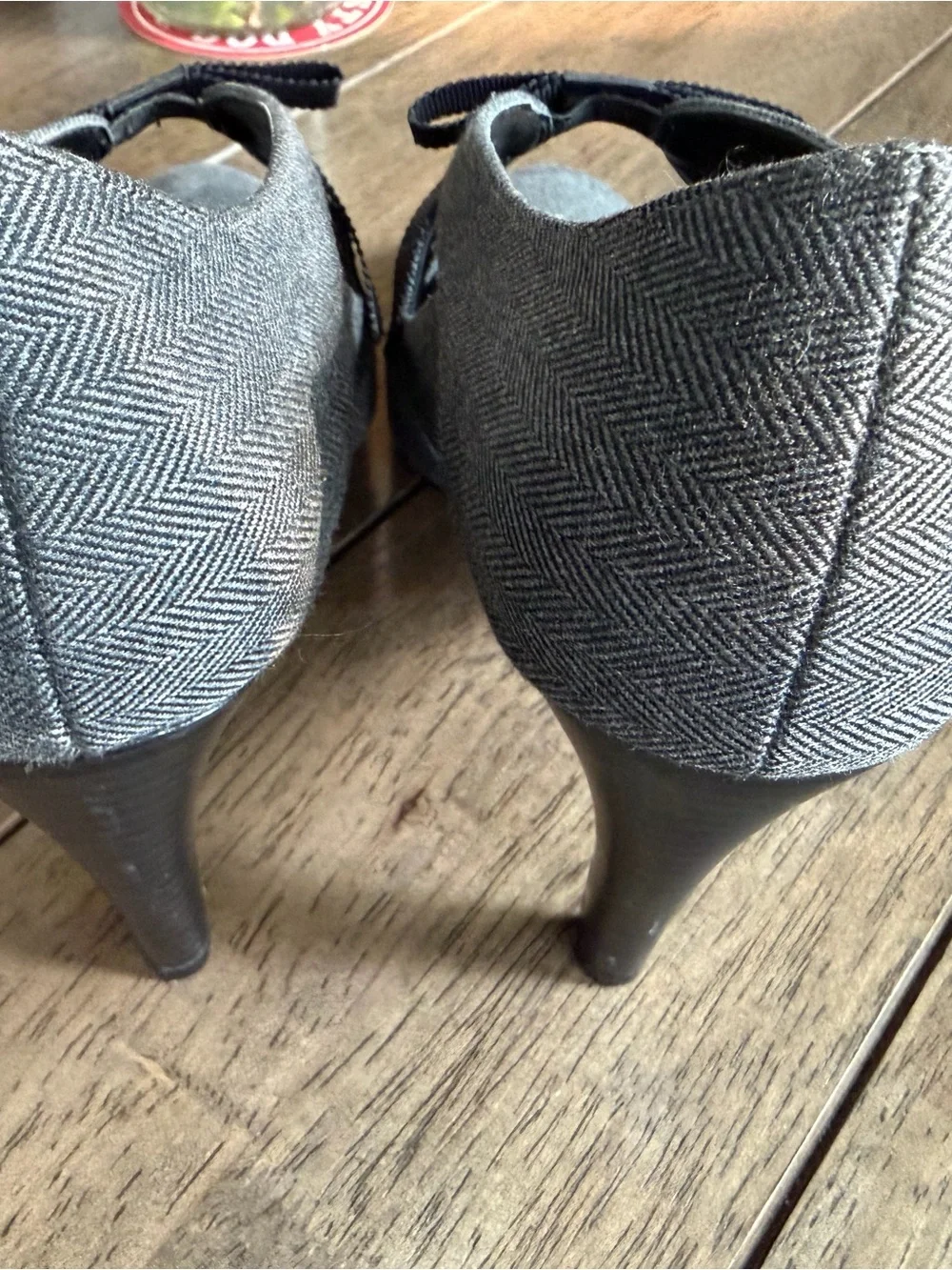 Kelly & Katie stylish gray